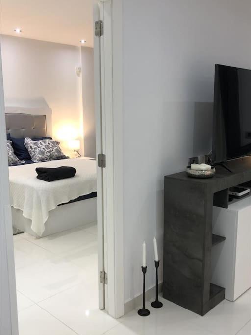Apartamento Con Impresionantes Vistas Y Piscina Costa Adeje Dış mekan fotoğraf