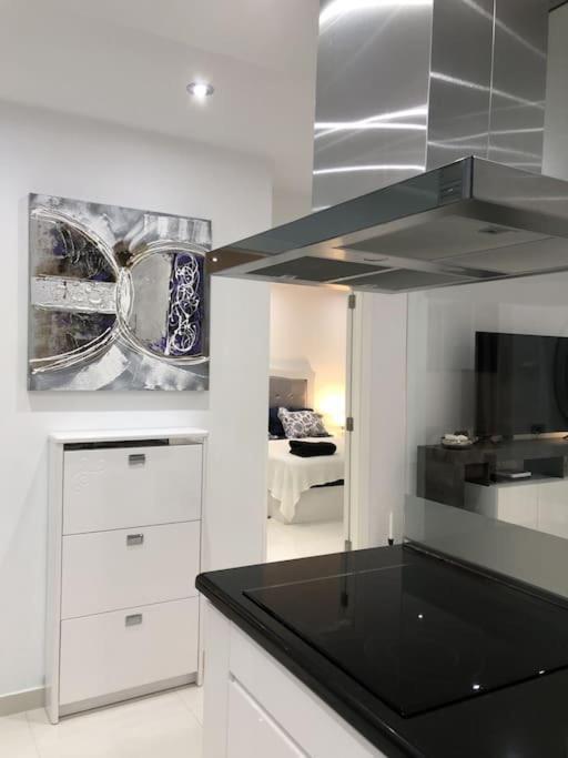 Apartamento Con Impresionantes Vistas Y Piscina Costa Adeje Dış mekan fotoğraf