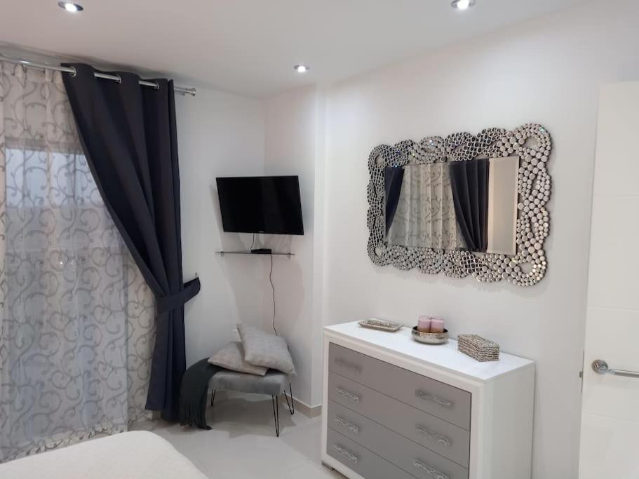 Apartamento Con Impresionantes Vistas Y Piscina Costa Adeje Dış mekan fotoğraf