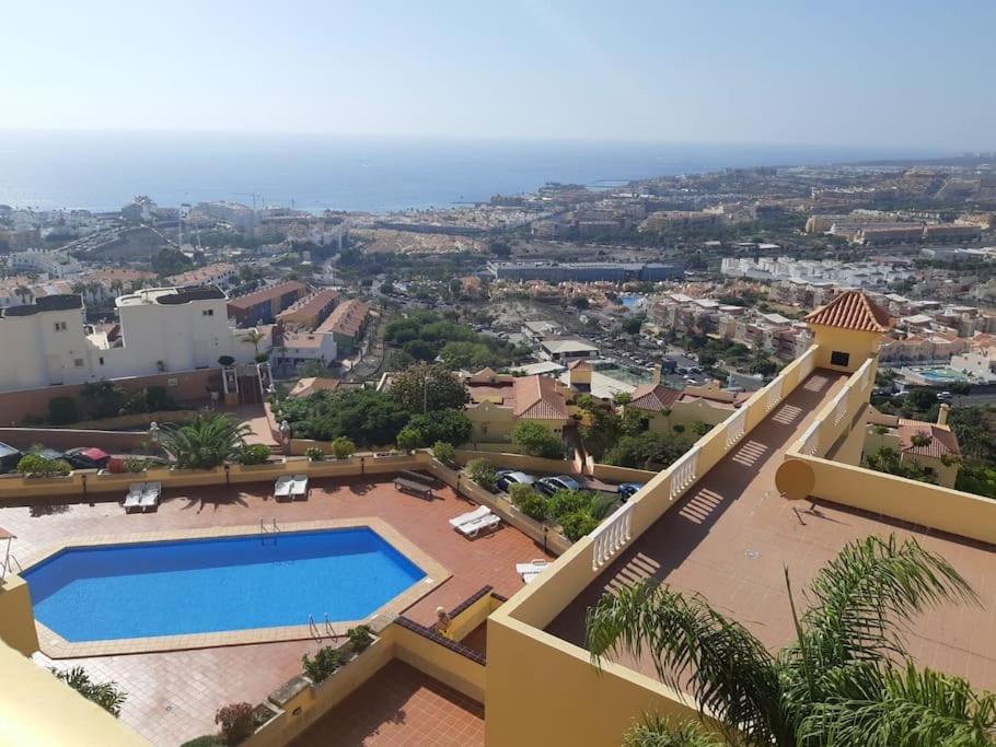 Apartamento Con Impresionantes Vistas Y Piscina Costa Adeje Dış mekan fotoğraf