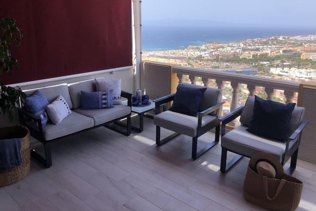 Apartamento Con Impresionantes Vistas Y Piscina Costa Adeje Dış mekan fotoğraf