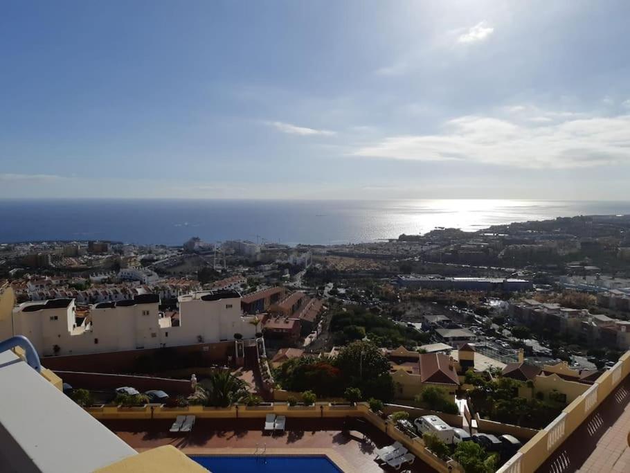 Apartamento Con Impresionantes Vistas Y Piscina Costa Adeje Dış mekan fotoğraf