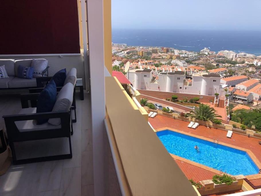 Apartamento Con Impresionantes Vistas Y Piscina Costa Adeje Dış mekan fotoğraf