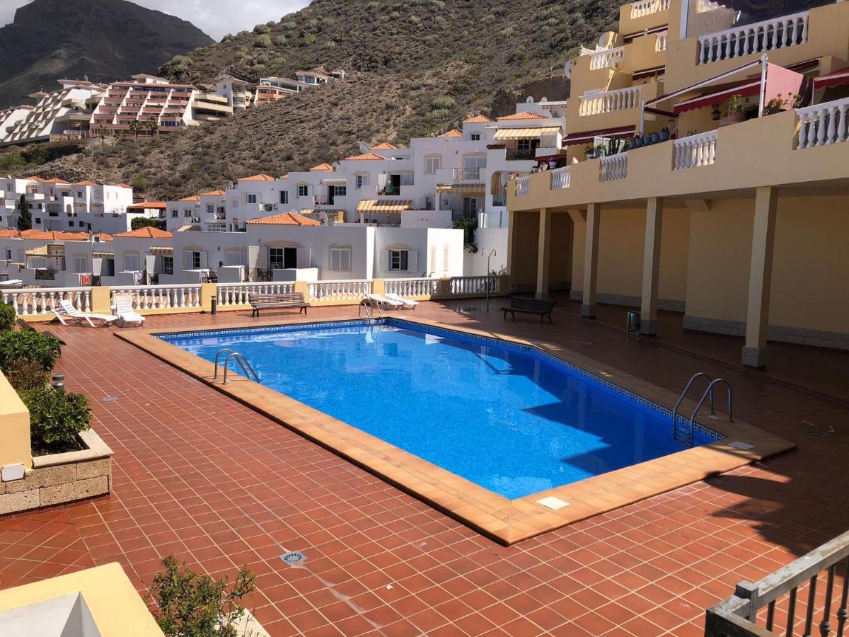 Apartamento Con Impresionantes Vistas Y Piscina Costa Adeje Dış mekan fotoğraf