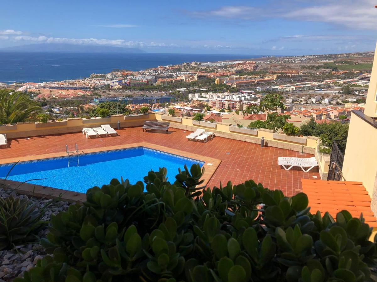 Apartamento Con Impresionantes Vistas Y Piscina Costa Adeje Dış mekan fotoğraf