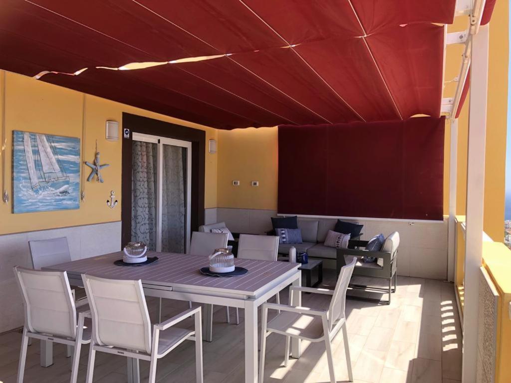 Apartamento Con Impresionantes Vistas Y Piscina Costa Adeje Dış mekan fotoğraf