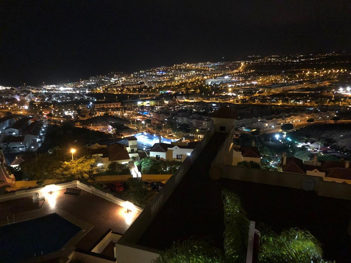 Apartamento Con Impresionantes Vistas Y Piscina Costa Adeje Dış mekan fotoğraf